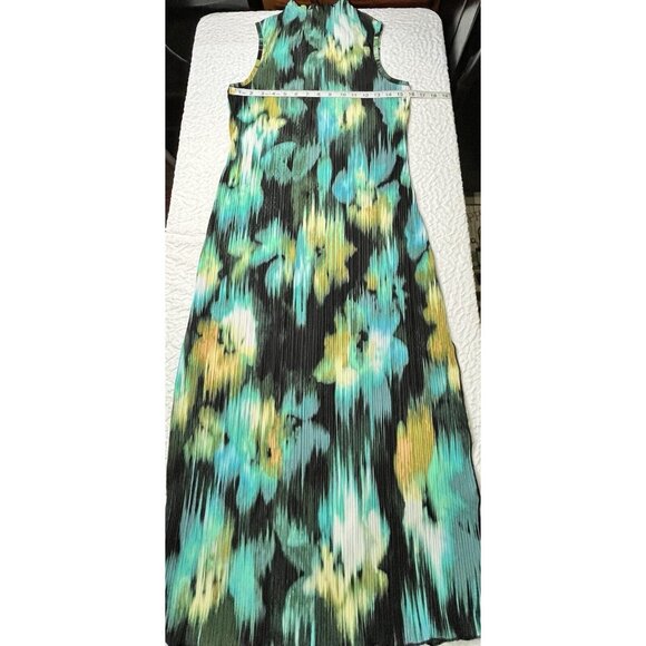 NEW Future Collective Womens Green Paisley Maxi Dress Sleeveless XS Nice! - Picture 1 of 3